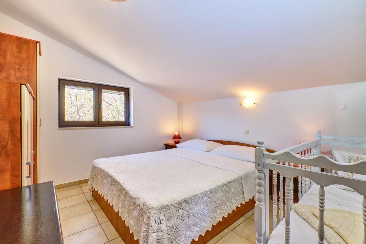 Eco Secluded Apartments Zabodarski Čunski エクステリア 写真