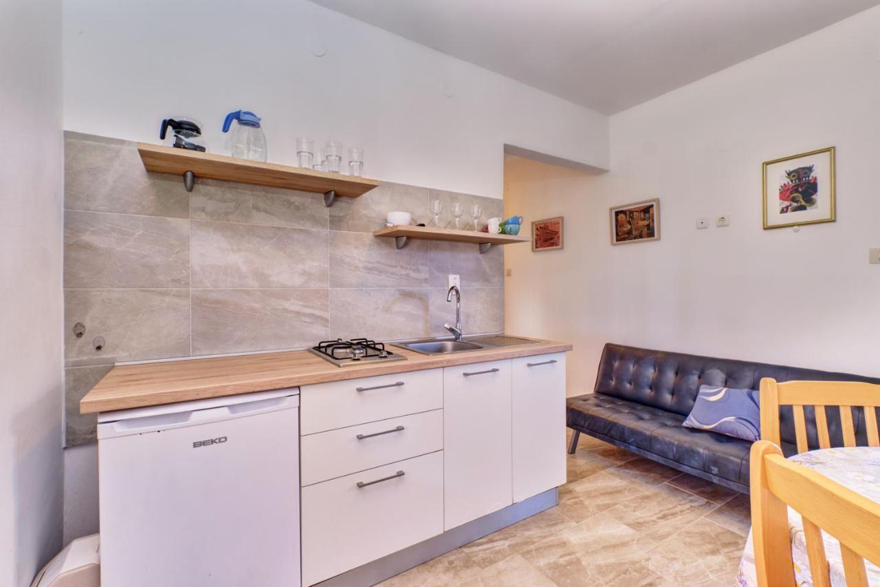 Eco Secluded Apartments Zabodarski Čunski エクステリア 写真