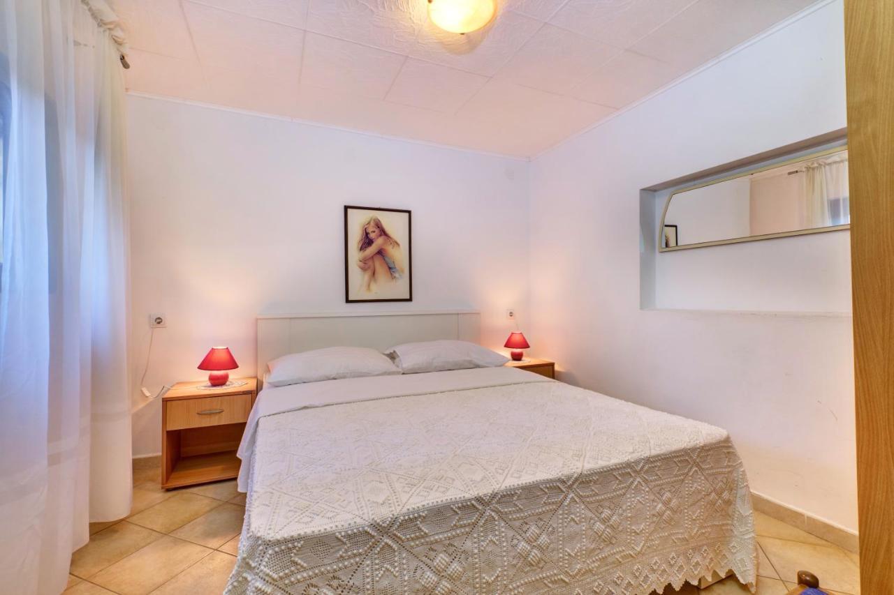 Eco Secluded Apartments Zabodarski Čunski エクステリア 写真